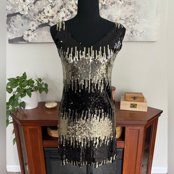 Vintage Sequin Black and Gold Mini Dress - Size Small - Picture 1 of 6